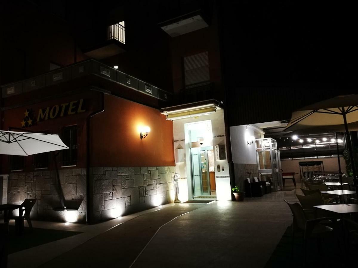 Villaggio 3*
